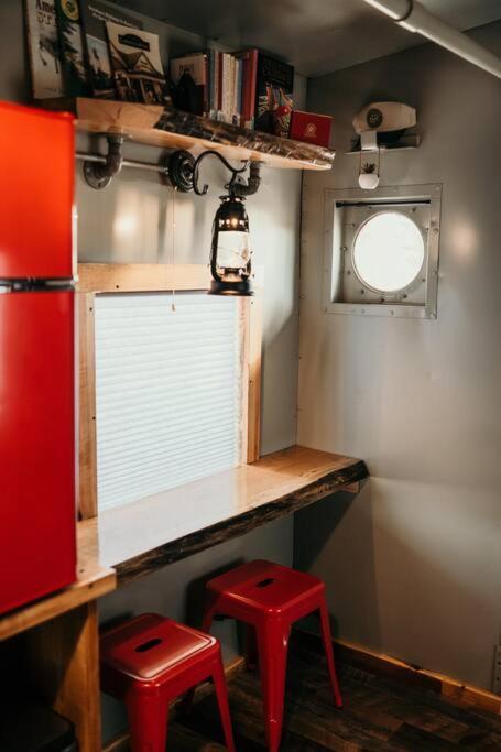 Bourbon Trail: Caboose On The Farm Vila Lawrenceburg Exterior foto